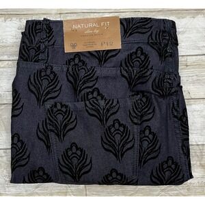 Coldwater Creek Natural Fit Slim‎ Leg Premium Denim Black Patterned Pants